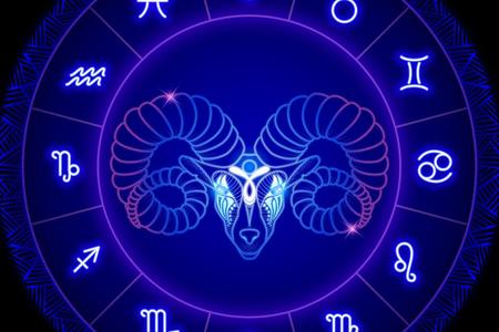 2025年05月14日摩羯座运势与星座搭配解析