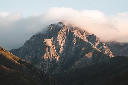 梦见早晨阳光洒进房间